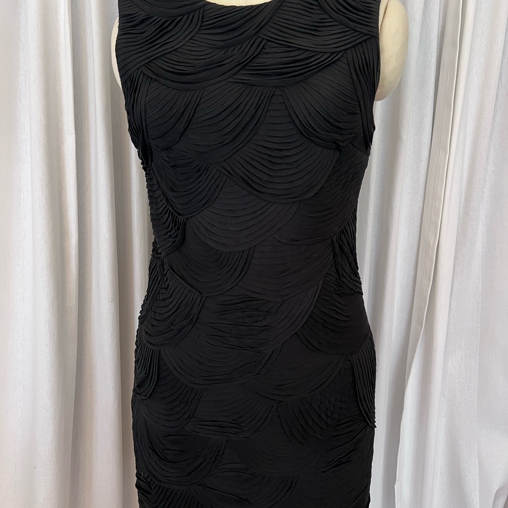 Robert Rodriguez Scalloped Silk Black Sleeveless Mini Dress